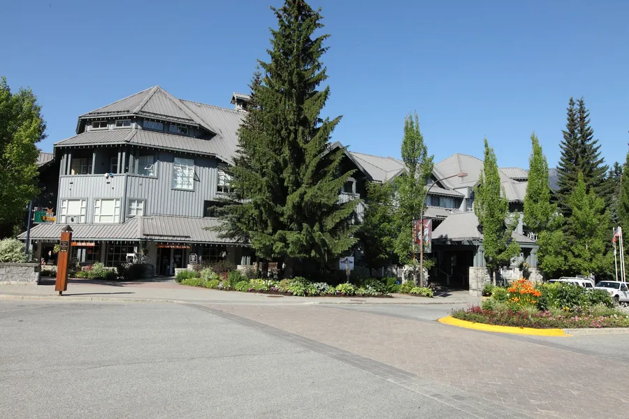 Glacier Lodge hotel detail image 6