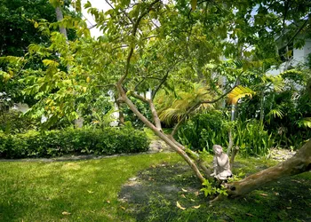 Beach Gardens A North Beach Village Resort Hotel hotel thumbnail 3