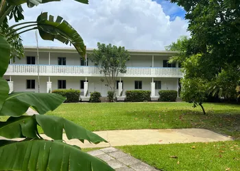 Beach Gardens A North Beach Village Resort Hotel hotel thumbnail 6