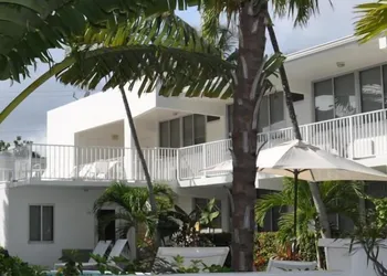 Beach Gardens A North Beach Village Resort Hotel hotel thumbnail 8