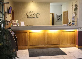 Cedarberry Inn hotel thumbnail 3