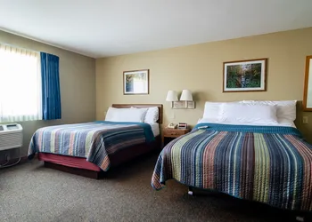 Cedarberry Inn hotel thumbnail 8
