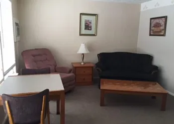 Trail Motel & RV Park hotel thumbnail 5