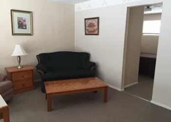 Trail Motel & RV Park hotel thumbnail 6