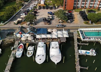 The Anchorage Inn and Marina hotel thumbnail 4