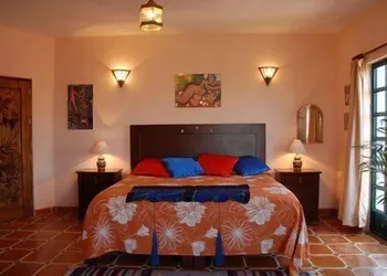 Casa Frida B&B hotel thumbnail 8