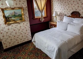 The Inn at 2nd & C hotel thumbnail 6