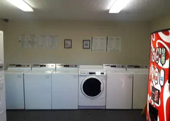 InTown Suites Extended Stay San Antonio TX - Nagodoches Road hotel thumbnail 3