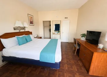 Mission Bay Motel hotel thumbnail 8