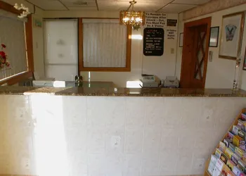 Condor Motel hotel thumbnail 4