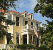 Azalea Inn and Villas hotel detail image 4