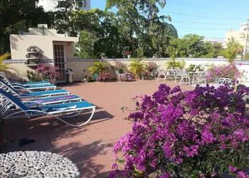 Hotel Iberia hotel thumbnail 2