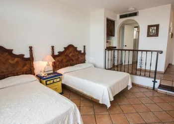 Hotel Villas Los Angeles hotel thumbnail 4