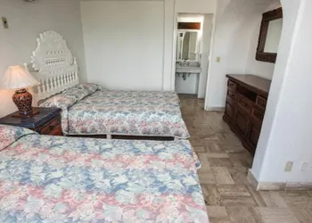 Hotel Villas Los Angeles hotel thumbnail 5