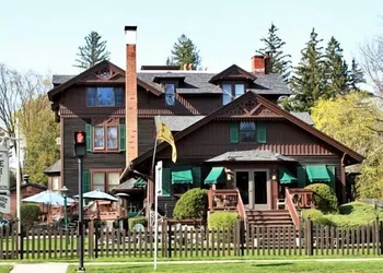 Brae Loch Inn hotel thumbnail 3