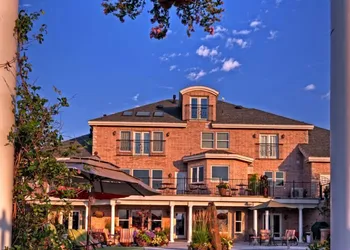 Cameo Heights Mansion hotel thumbnail 4