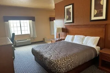 HiWay Inn Express hotel detail image 2