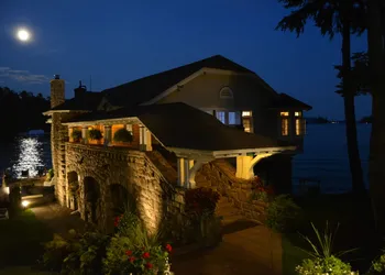 Boathouse Waterfront Lodging hotel thumbnail 6