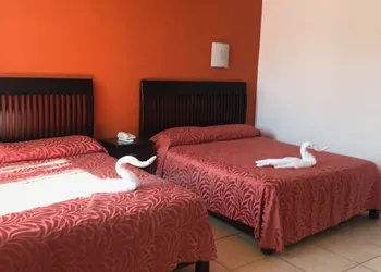 Hotel Avenida hotel thumbnail 6