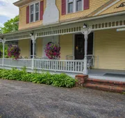 Rockwell Falls Inn and Wine Bar hotel detail image 5