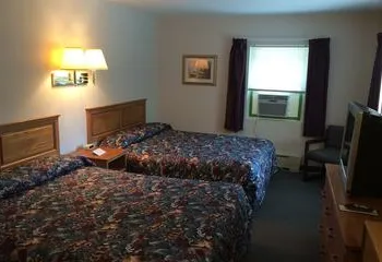 Fern Ridge Motel hotel thumbnail 4