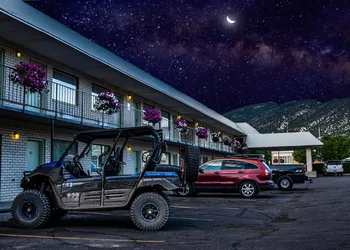 Manti Country Village Motel hotel thumbnail 2