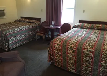 Double A Motel hotel thumbnail 8