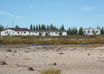 Kaska Goose Lodge hotel thumbnail 5