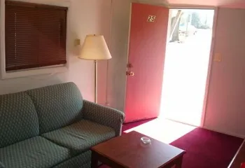 Red Mill Inn Motel hotel thumbnail 3