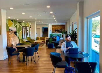 The Maq Hotel hotel thumbnail 6