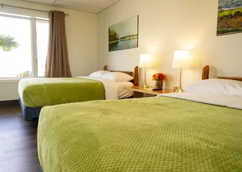 Wayside Motel Manitoulin hotel thumbnail 8