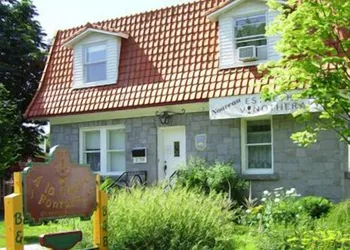 À la Claire Fontaine B&B et Spa hotel thumbnail 2