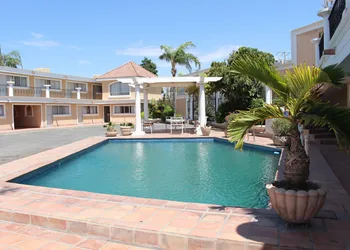 Hotel La Villa hotel thumbnail 2
