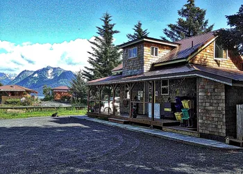 Angels Rest on Resurrection Bay LLC hotel thumbnail 2