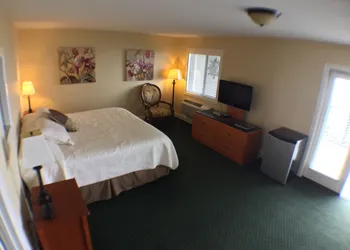 Whitney Mountain Lodge hotel thumbnail 5