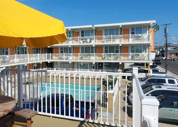 Esplanade Suites, a Sundance Vacations Property hotel thumbnail 6