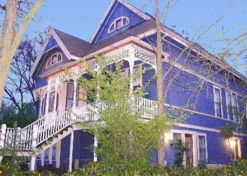 Robin's Nest Inn hotel thumbnail 3