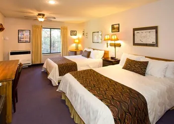 Holiday Haus Motel hotel thumbnail 3