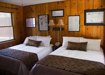 Holiday Haus Motel hotel thumbnail 6