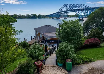 South Bridge Bed and Breakfast hotel thumbnail 4