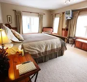Buffaloberry B&B hotel detail image 7