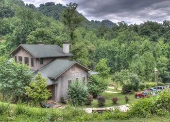 Nantahala Village hotel thumbnail 2