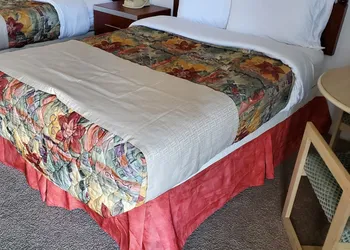 Royal Motel hotel thumbnail 6