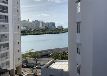 El Canario by the Lagoon hotel thumbnail 2