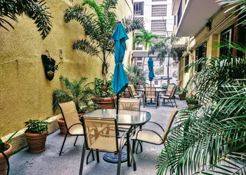 El Canario by the Lagoon hotel thumbnail 4