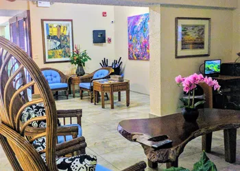 El Canario by the Lagoon hotel thumbnail 5