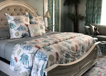 Avenue O Bed & Breakfast hotel thumbnail 8