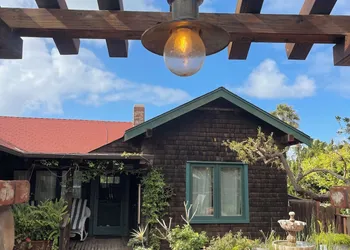 Redwood Hollow Cottages hotel thumbnail 2