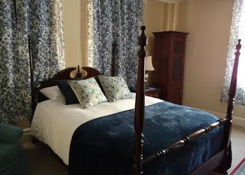Daniel Stebbins House hotel thumbnail 6