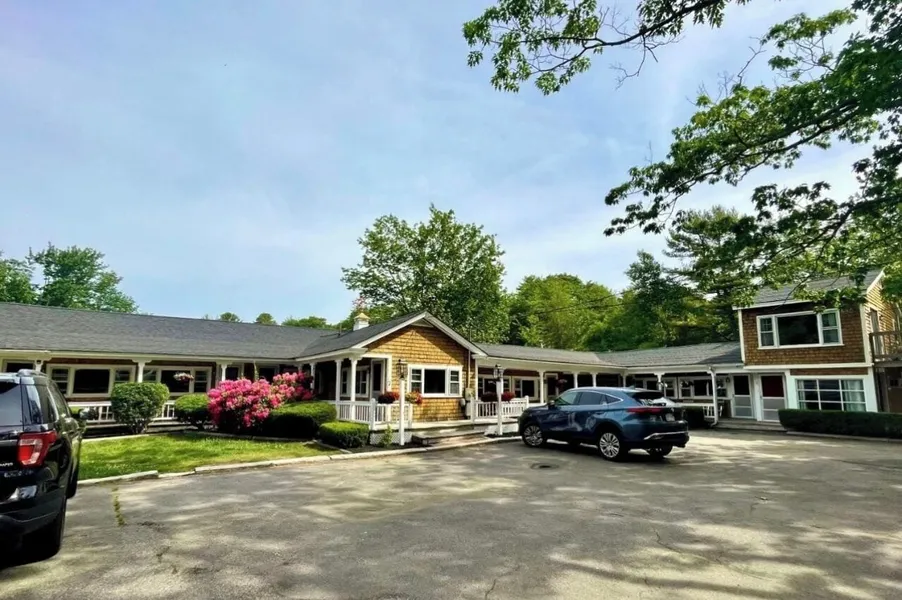 Kennebunkport Motor Lodge hotel detail image 6